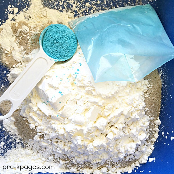 Color Run Powder Ingredient in Moon Sand Recipe